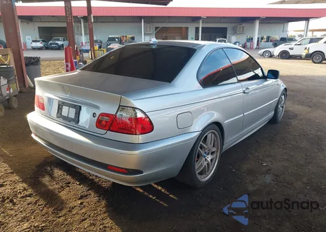 2005 BMW 330Ci z USA, uszkodzony, nr VIN WBABD53465PL16863